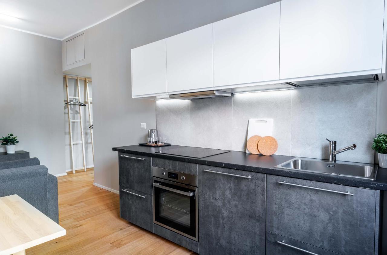 ミラノJoivy Charming Flat With Deskアパートメント エクステリア 写真