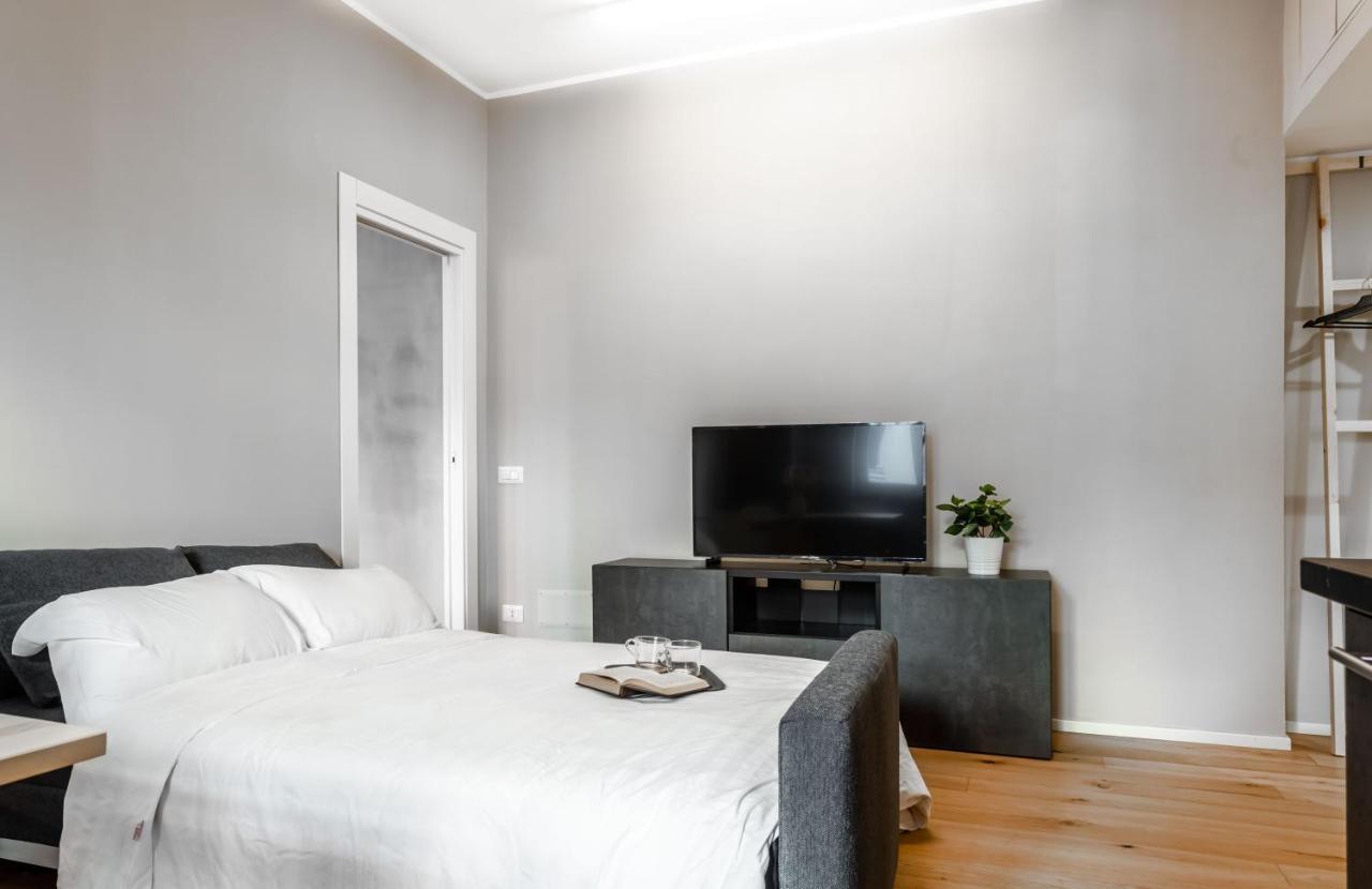 ミラノJoivy Charming Flat With Deskアパートメント エクステリア 写真
